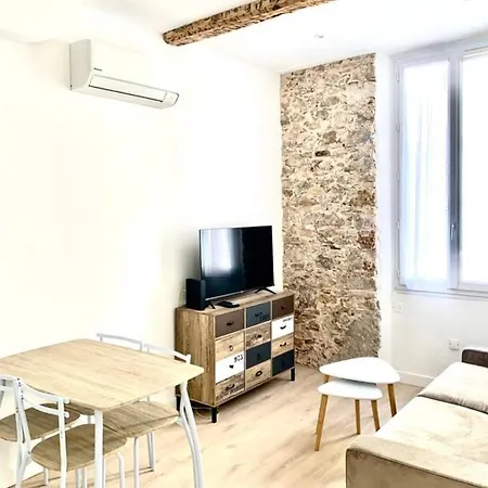 Appartement Chez Thibault Brand New One-bedroom In