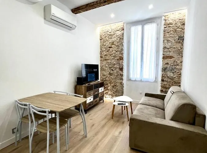 Apartment Chez Thibault Brand New One-bedroom In Antibes