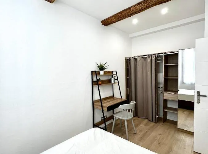 Chez Thibault Brand New One-bedroom In Apartment *